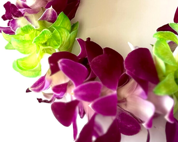 Leis Green Tips - Image 2